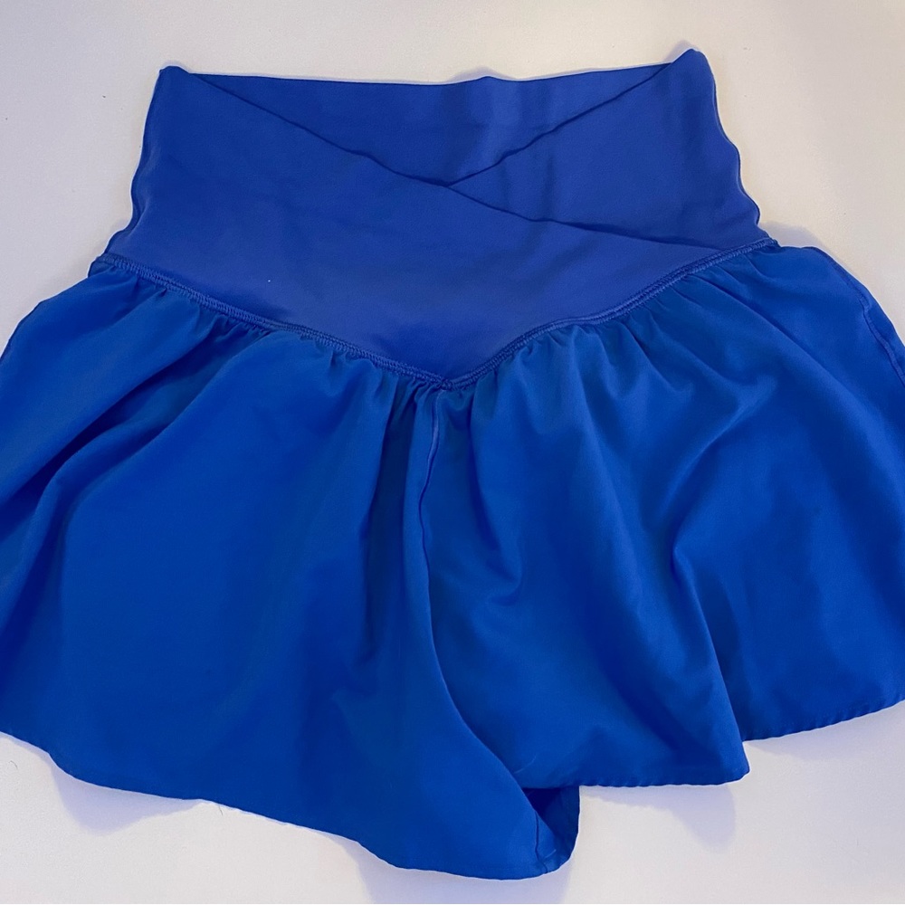 AE crossover shorts in colbat blue ✨